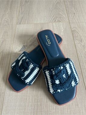 ALDO Nautical Navy & White Crochet Slide Sandals. Brand New. Size 36.